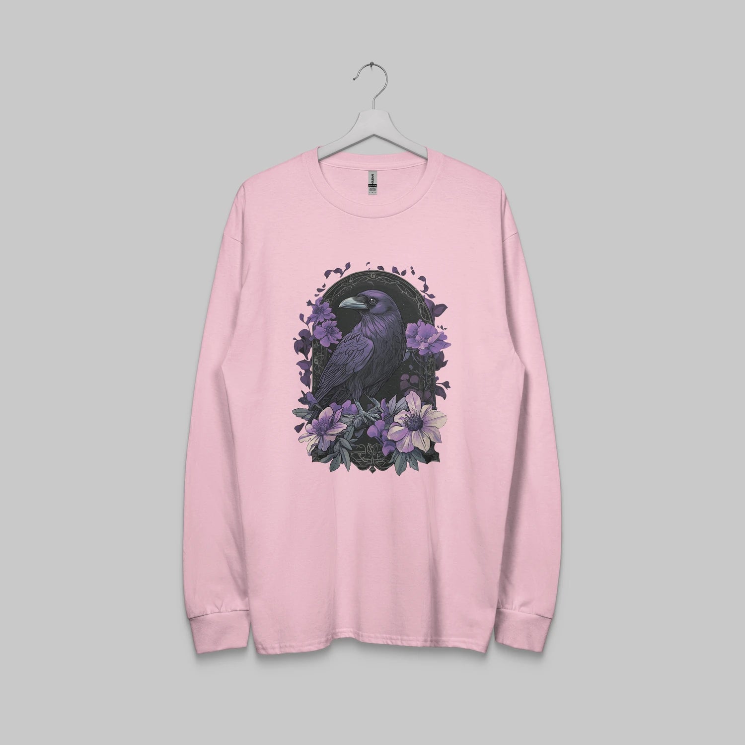 Raven’s Grace Sleeve Shirt